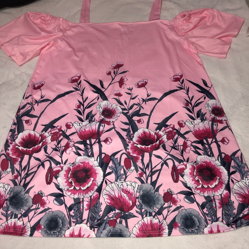 Dress - Picture 3 of 3